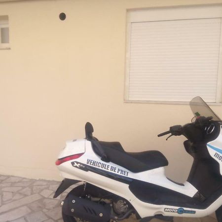 Charmant Studio Climatise A 300M Du Port. Refait A Neuf. Bastia  Exterior photo